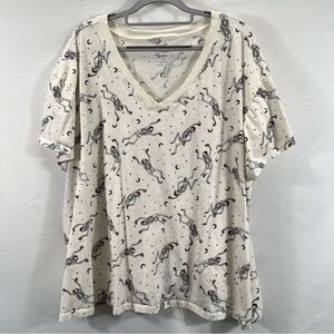 Torrid Dancing Santa Skellies Whisper White V-Neck Tee